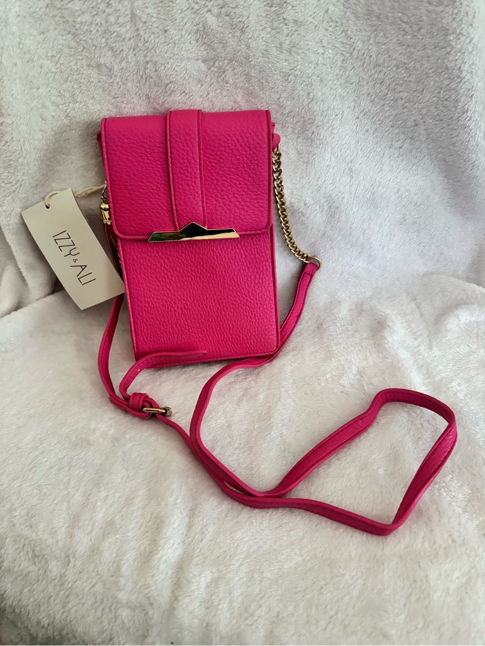 IZZY + ALI Hot Pink Crossbody Phone Pouch